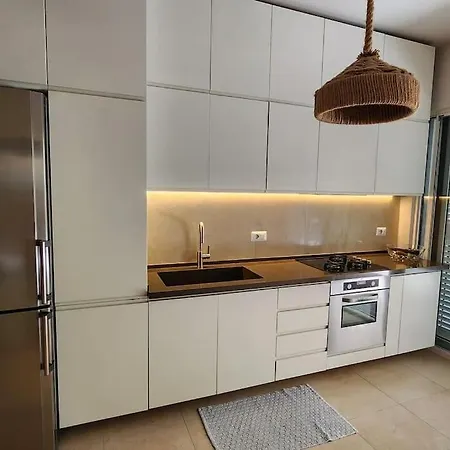 Alba's House Lura1 Дом отдыха *
