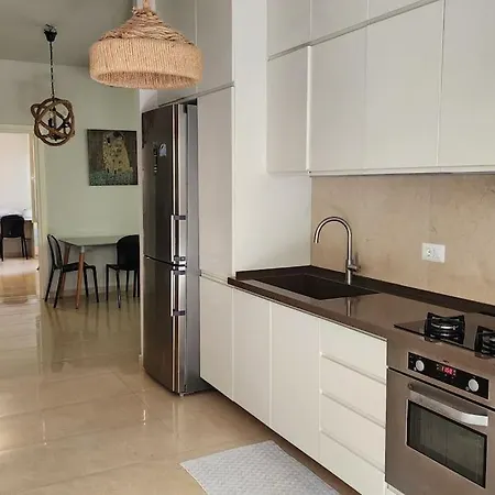 Alba's House Lura1 * Δυρράχιο